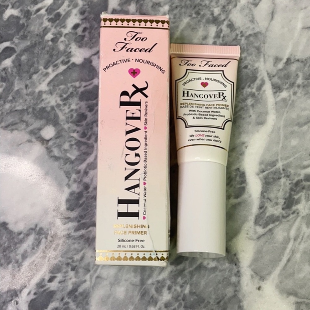 Too Faced Hangover Primer‎